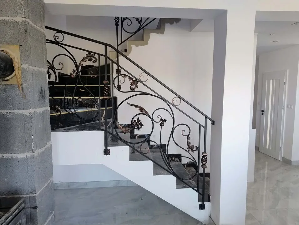 Kuta balustrada wewnętrzna wykonana przez Art-Met