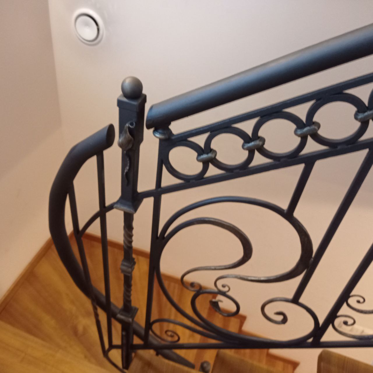 Kowalstwo artystyczne - realizacja naszych wyrobów bramy, balustrady i inne 