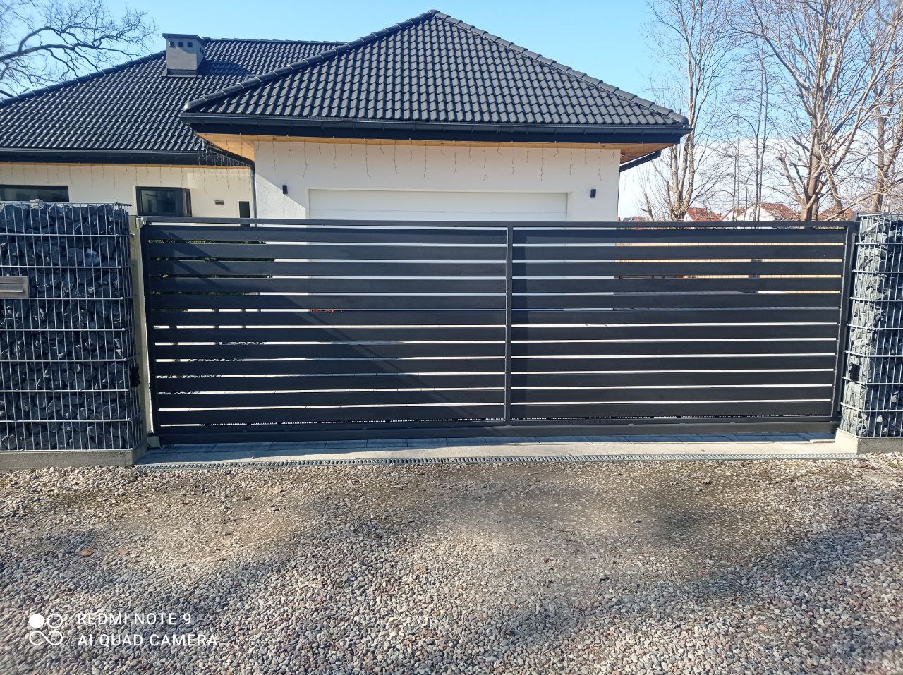 Kowalstwo artystyczne - realizacja naszych wyrobów bramy, balustrady i inne 