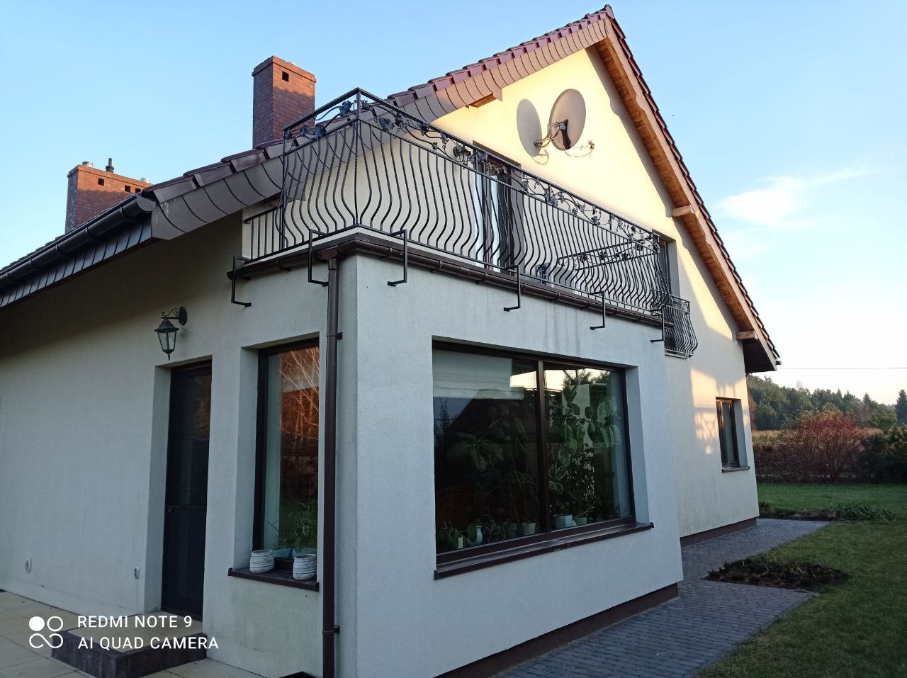 Kowalstwo artystyczne - realizacja naszych wyrobów bramy, balustrady i inne 