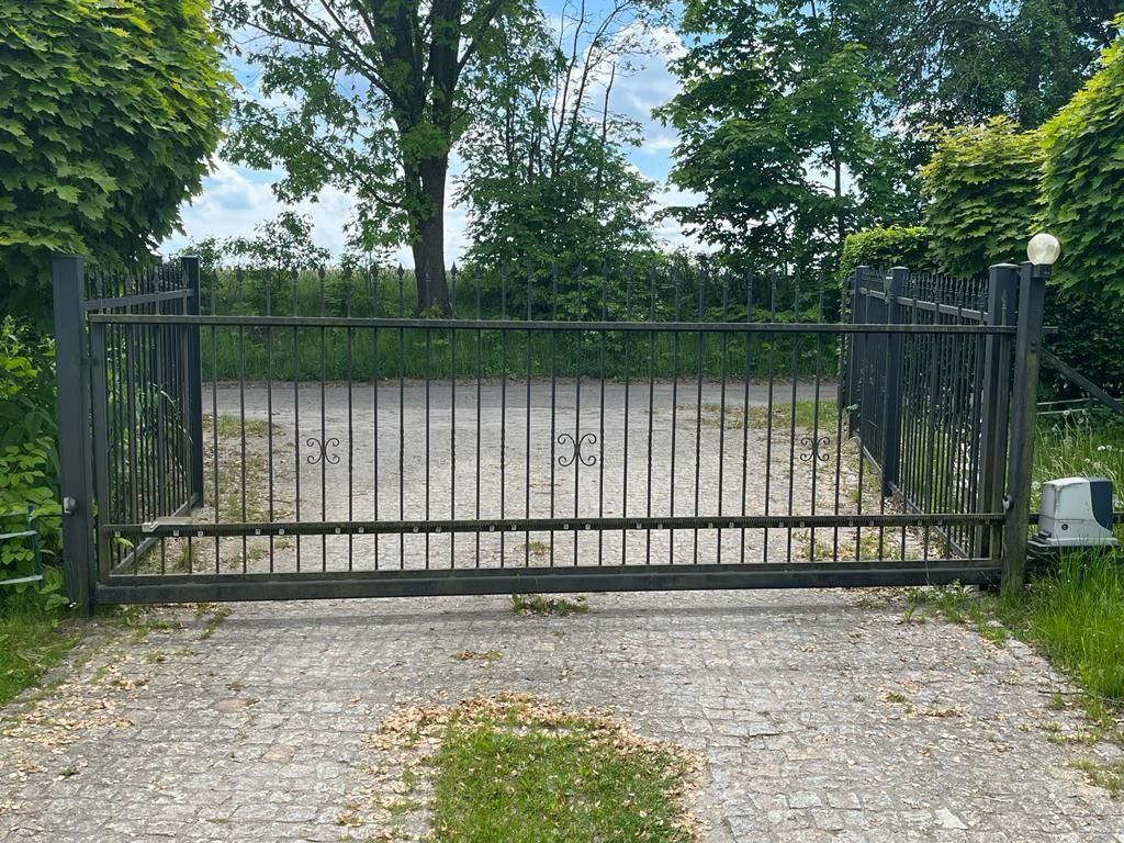 Kowalstwo artystyczne - realizacja naszych wyrobów bramy, balustrady i inne 