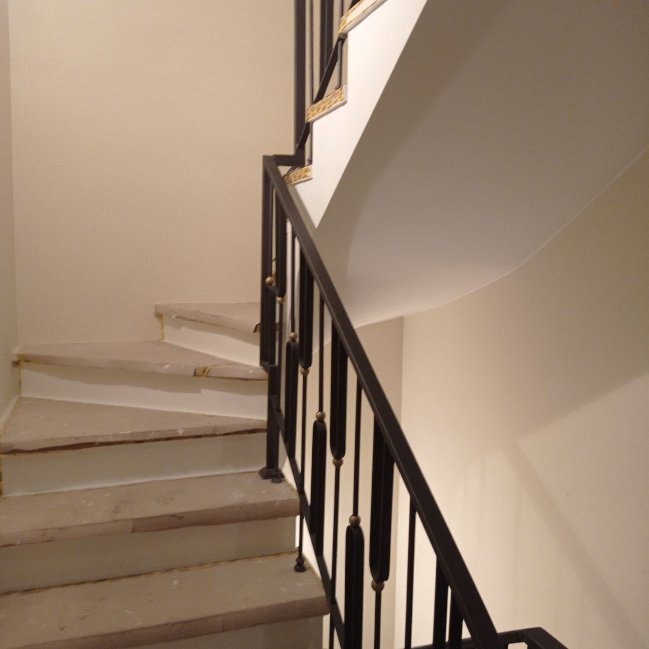 Kowalstwo artystyczne - realizacja naszych wyrobów bramy, balustrady i inne 